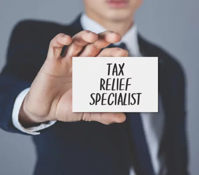 guide-choosing-hiring-tax-resolution-specialist